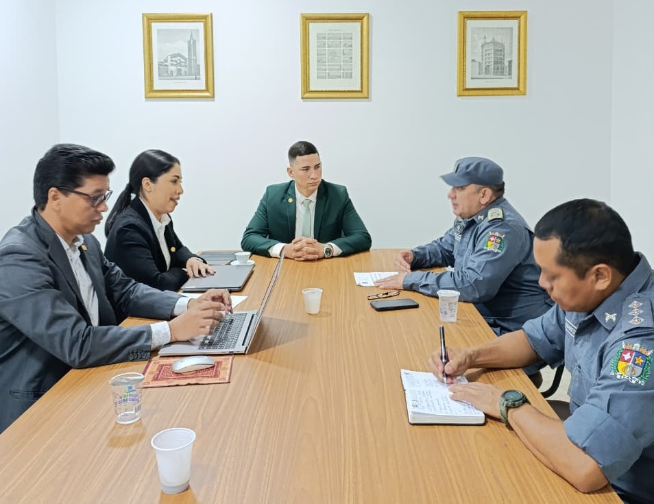 OAB/AP e Polícia Militar fortalecem diálogo institucional em reunião sobre prerrogativas